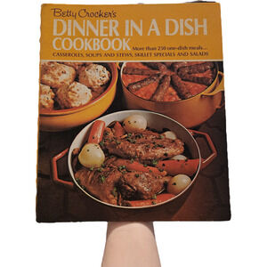Betty Crocker's Dinner in a Dish Cookbook Hardcover Golden Press Vintage Staple